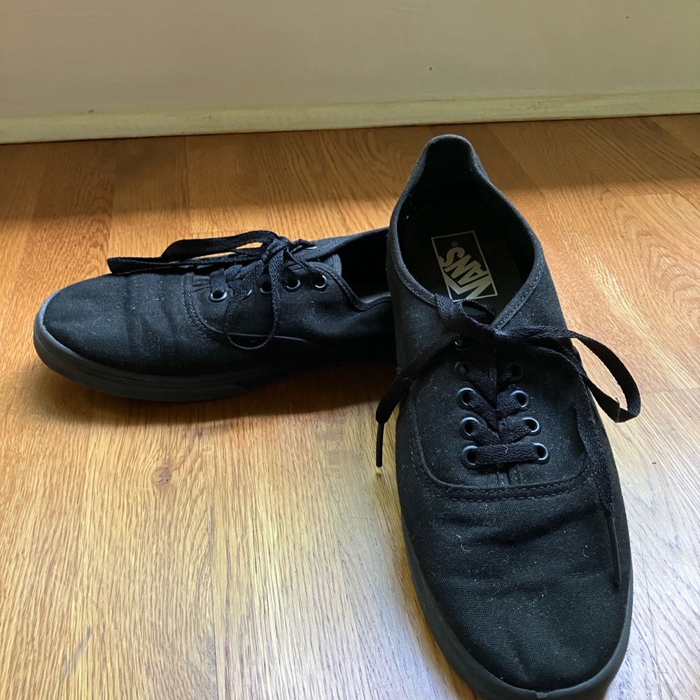 Vans Women’s Black Canvas Shoes
